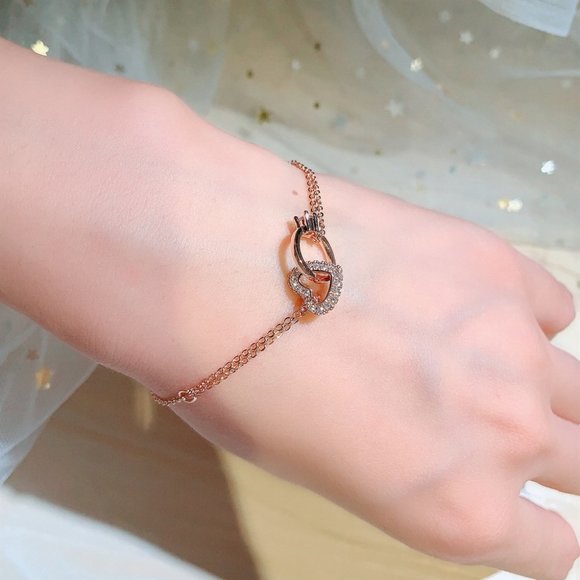 New Rose Gold Ring & Pave Heart Double Interlocking Bracelet - Picture 2 of 6